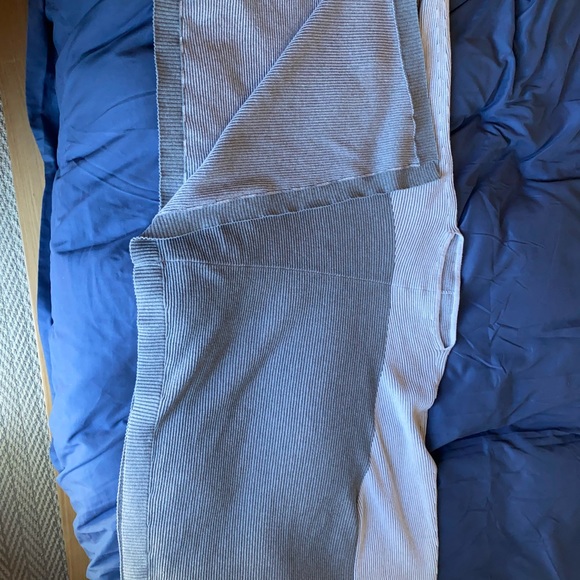 Lululemon it all lines up gray poncho - Picture 5 of 6